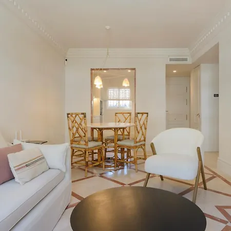 Stylish Refurbished Puerto Banus Area